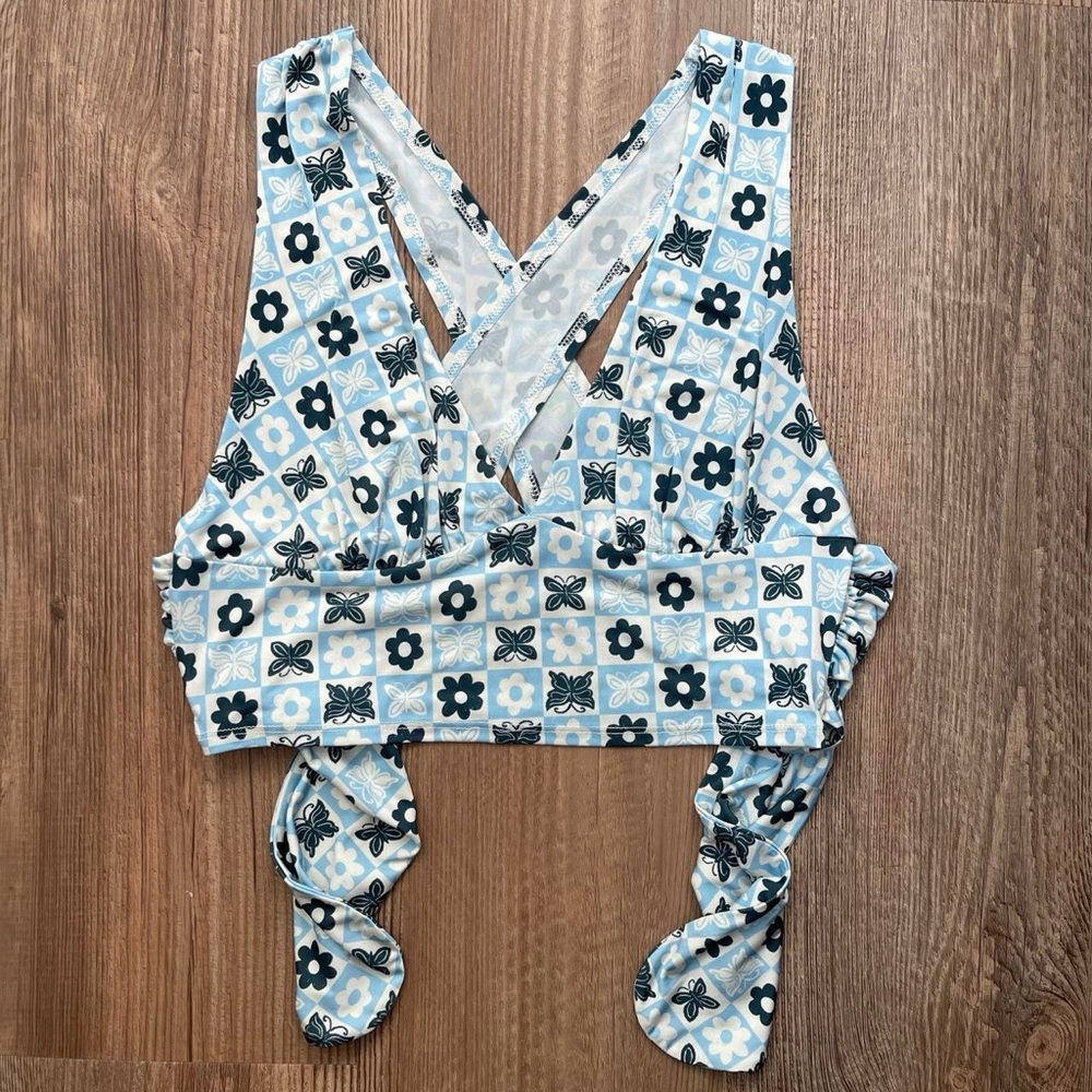 Urban Outfitters Cropped Tank Top